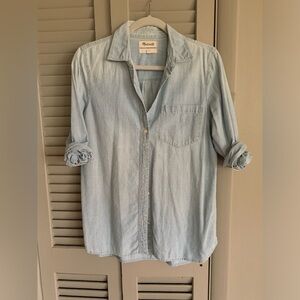 COPY - Madewell Chambray Button Up